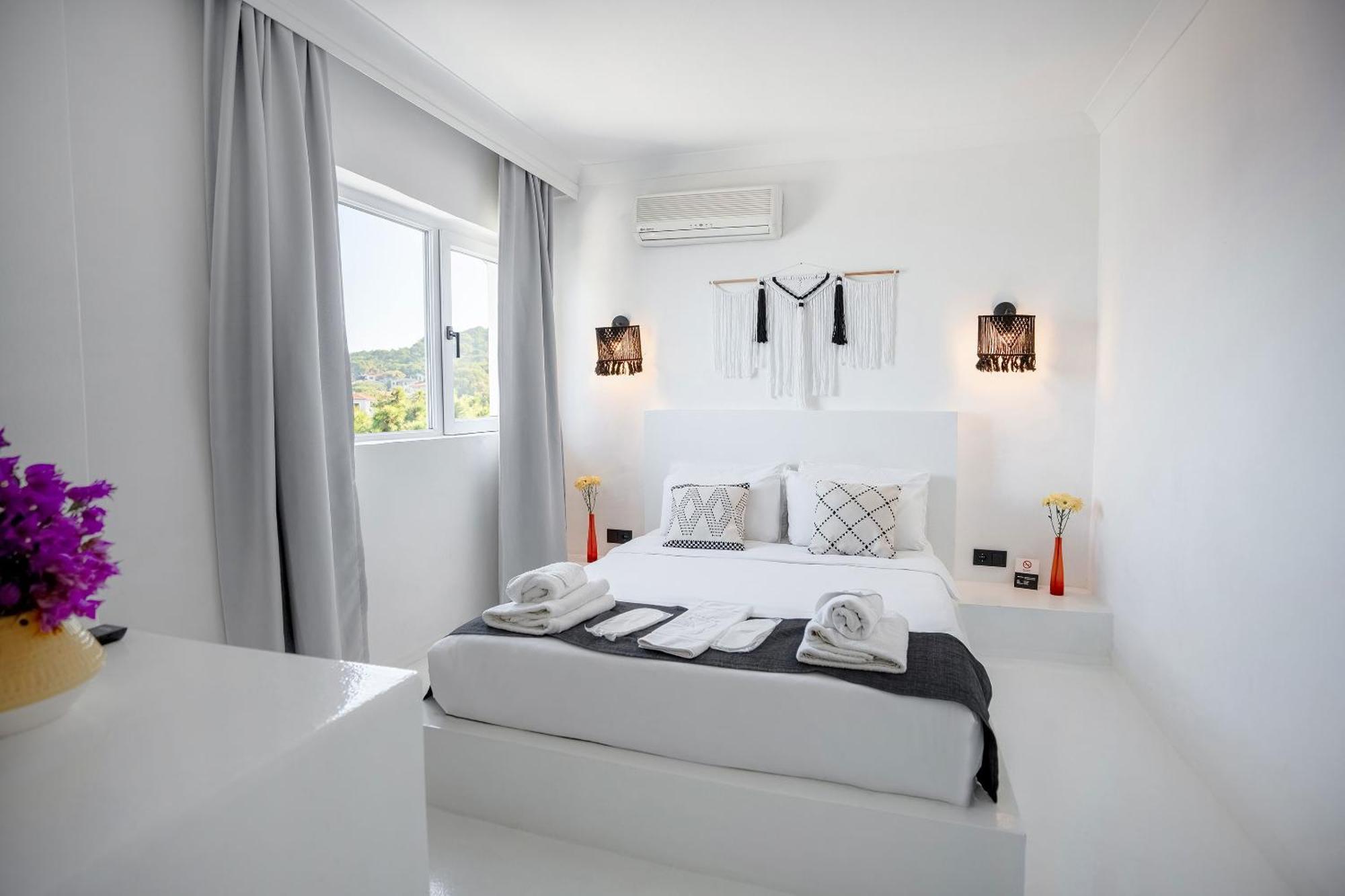 Hotel çamlık 87 Ayvalık Ayvalı
